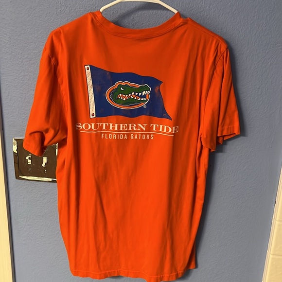 Southern Tide Florida Gators orange pocket t-shirt - Picture 4 of 6